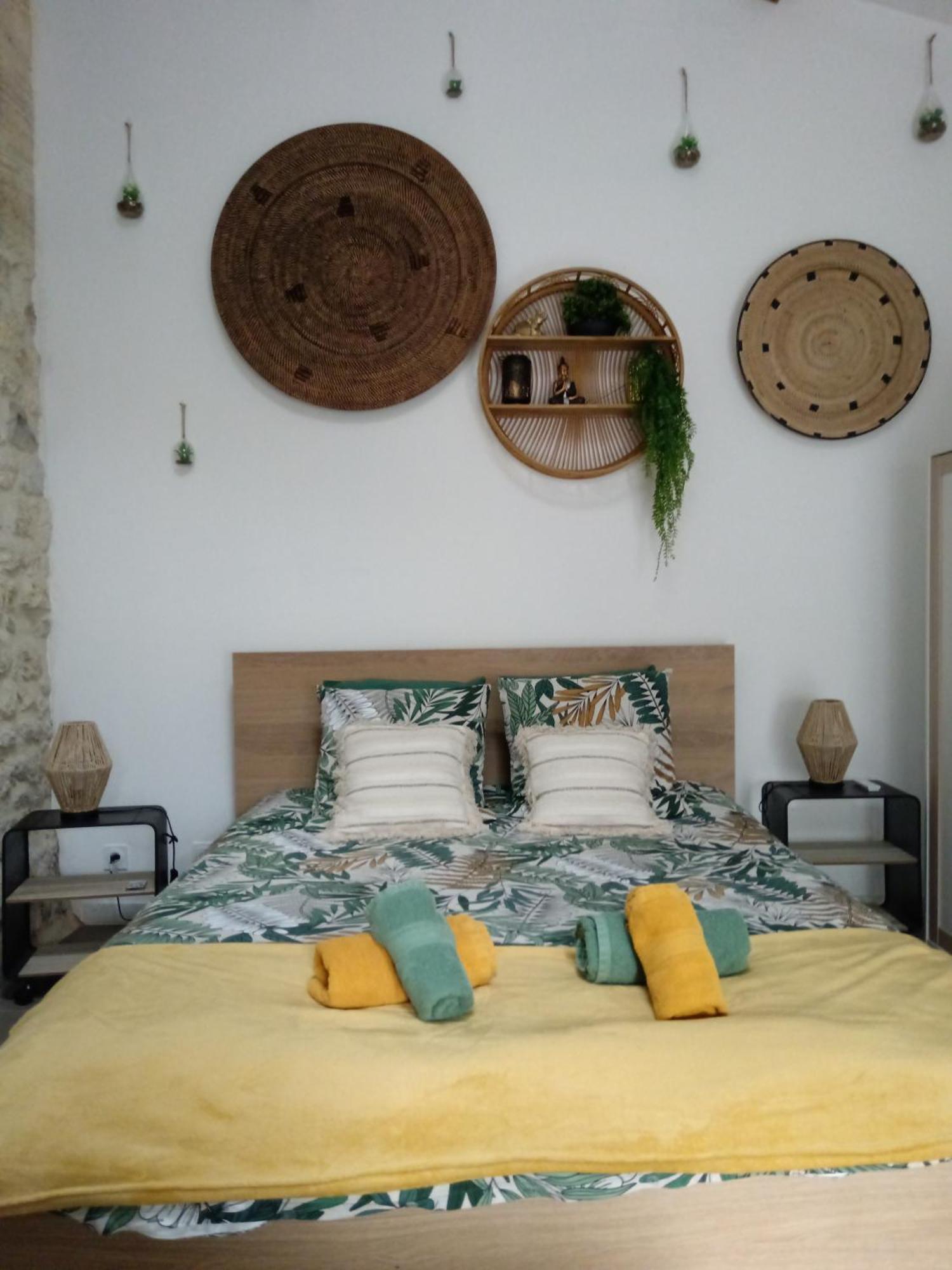 Le Cosy Cabarieu Bed & Breakfast Saint-Andre-de-Cubzac Room photo